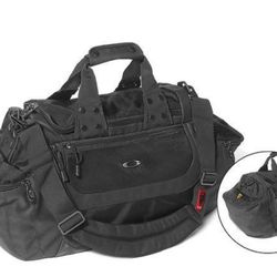 Oakly Expandable Duffle Bag