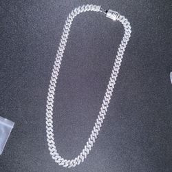 8.5mm diamond prong cuban necklace - white gold