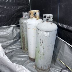 100lb Propane Tanks 3 Total Take All $100
