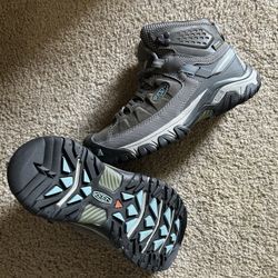 Keen Hiking Boots Woman