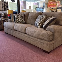 🇺🇸HUGE Blowout Furniture Sale!🇺🇸 Brand New Oversized Sofa Loveseat SET W/ Designer Accent Pillows Included! $50 Down Takes It Home Today! 