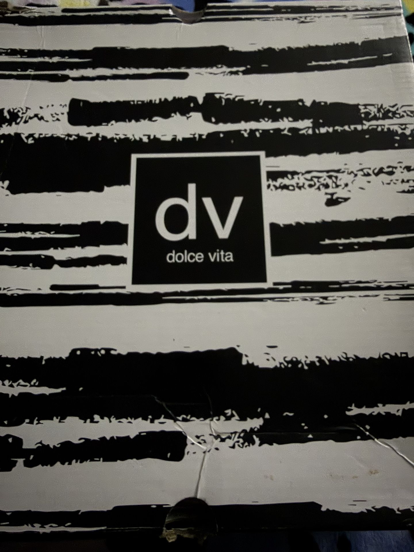 DOLCE VITA Chelsea Boots - Black Size 8 - NEW WITH BOX