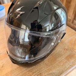 XL Scorpion Full Face Motorcycle Helmet 