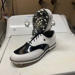 FootJoy Golf Shoes – Men’s 9 (Women’s 11)