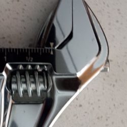 Snap On 12in  Adjustable Wrench