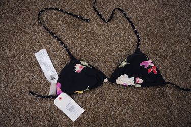 NWT Billabong Bikini set