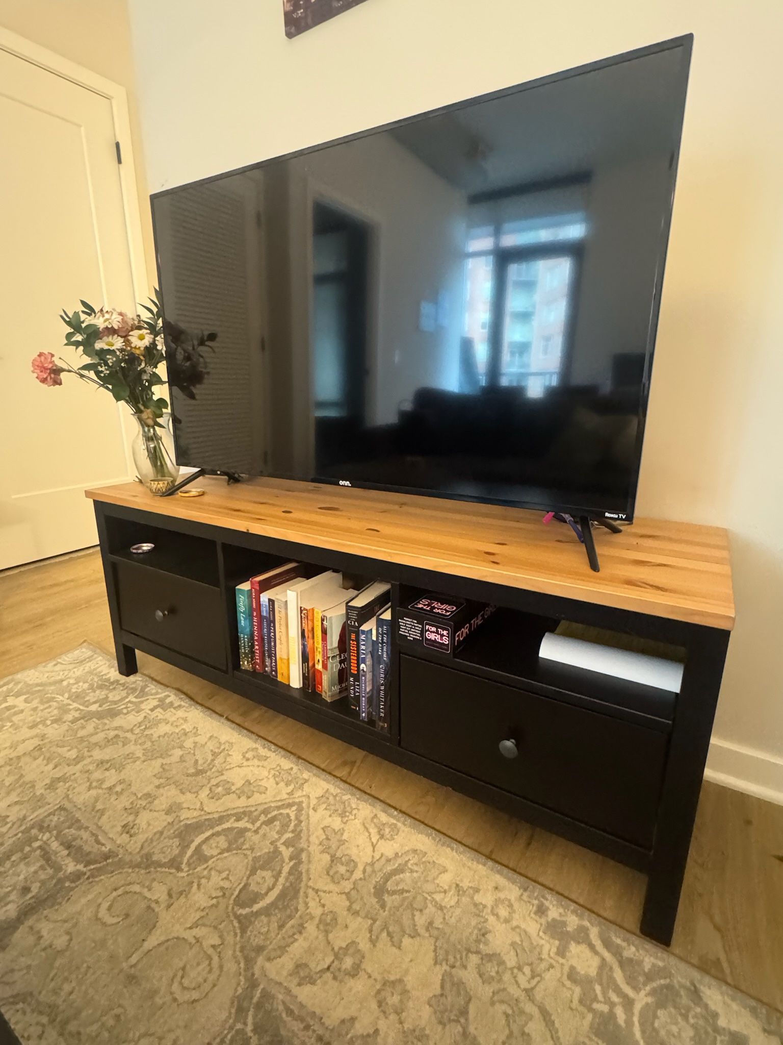 50 inch ROKU TV
