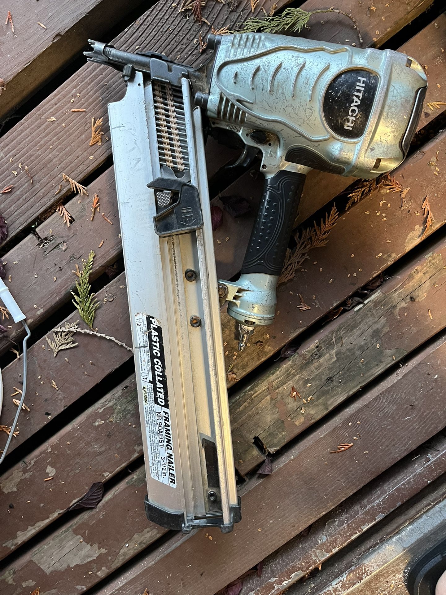 Hitachi Framing Nail Gun