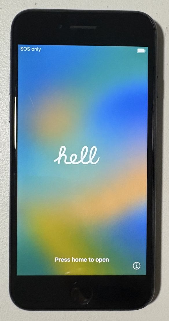 Apple iPhone 8 64GB AT&T Space Gray GSM LTE MQ6V2LL/A A1905