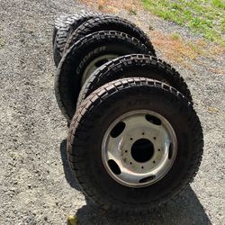 Ford F350 Dually Wheels And Tires