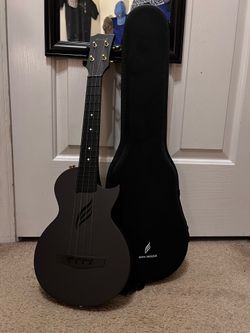 Enya Ukulele