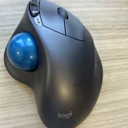Logitech M570 Mouse 