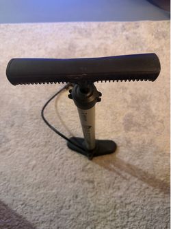 Schwinn Airtower floor pump