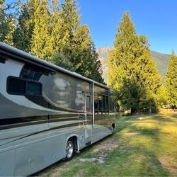 Renovated Gulf Stream Sun Voyager RV - Modern Interior, Adventure ready!