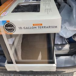 10 Gallon Terrarium 