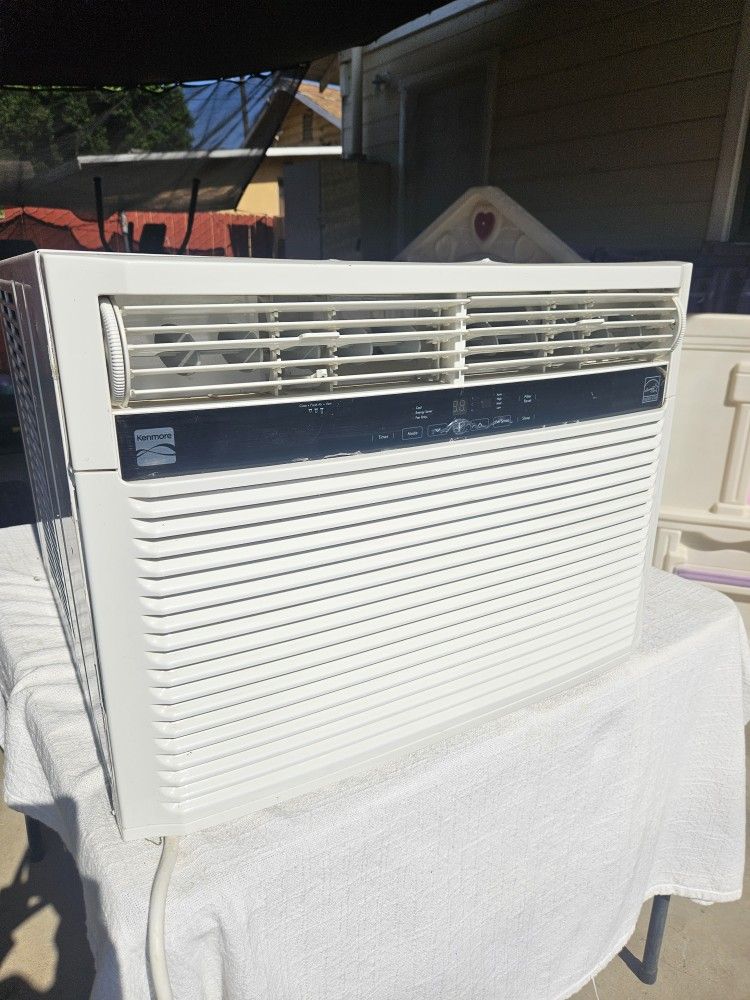 Window AC- 15,100 BTU