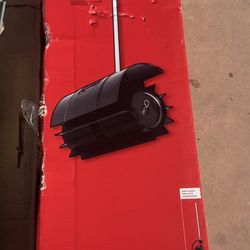 Milwaukee M18 FUEL QUIK-LOK Rubber Broom Attachment ONLY