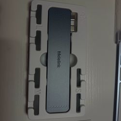 USB- C MEDIA HUB 8in1