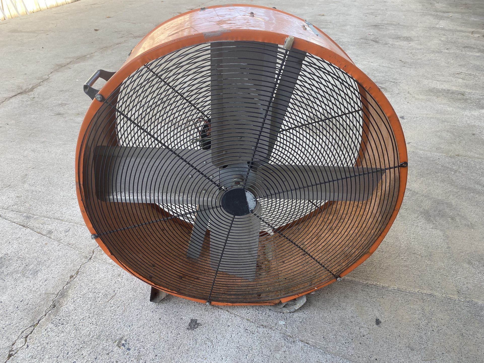 Heavy Duty Fan 30”