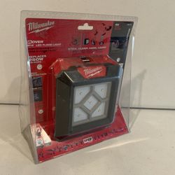 Milwaukee M12 12-Volt 1000 Lumens Lithium-Ion Cordless Rover LED Compact Flood Light (Tool-Only)