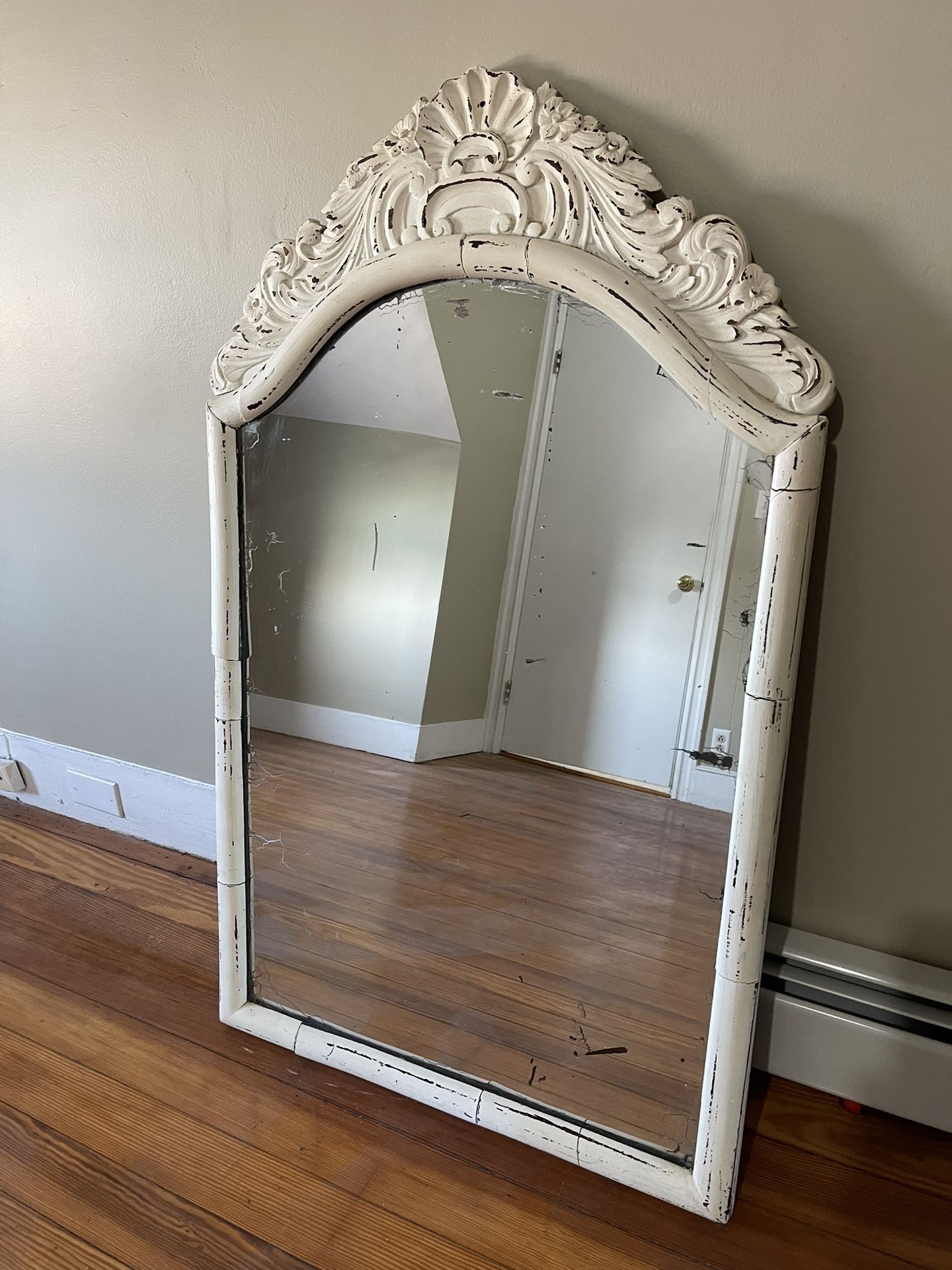 New Vintage Distressed Style antique mirror