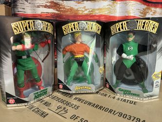 DC Aquaman Green Arrow Green Lantern Mego like Signature Series