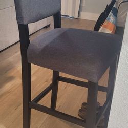 Barstool 