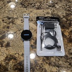 Samsung Galaxy Watch 7 44mm with White Band
