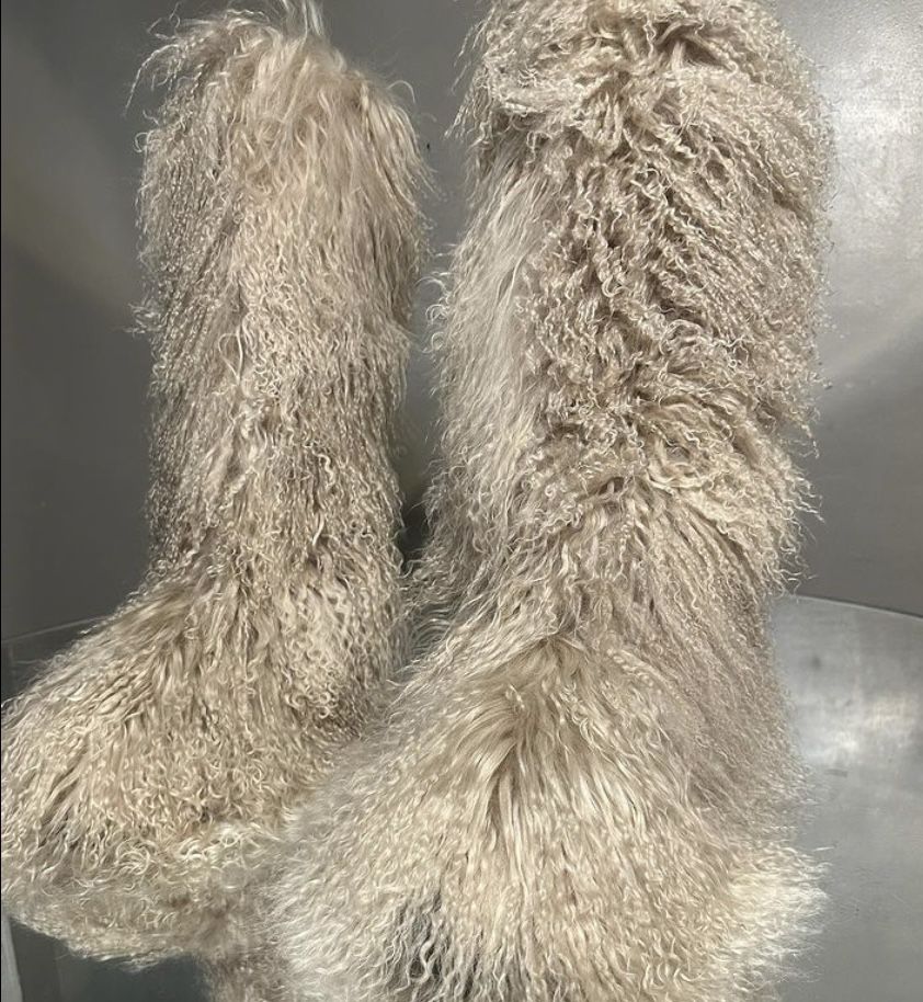 Nude Real Fur Knee Boots Size 7,8,9,10