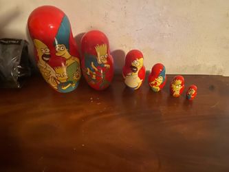 The Simpsons rushing nesting dolls