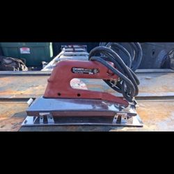 Seaming Iron. Carpet Tool