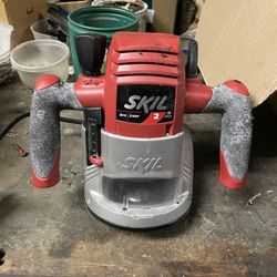 Skil 1815 Router W/ Bits