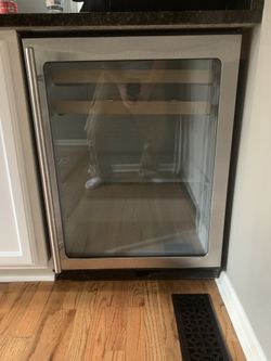 U-Line Stainless Steel Undercounter Beverage Refrigerator – $350 OBO