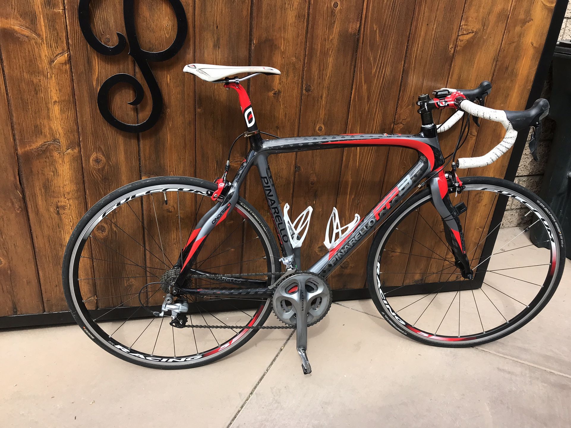 Pinarello road bike Medium