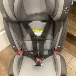 Graco  Slim 3 In 1 Car Seat