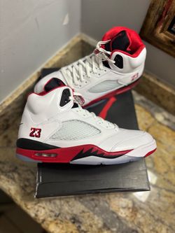 Jordan 5 Fire Red