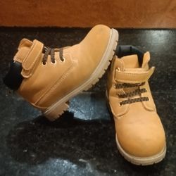 Toddler Boots 10c