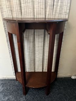 Accent Table
