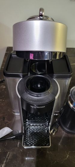 Nespresso Vertuo Evoluo - Cafetera de café y expreso de De'Longhi, color  plateado