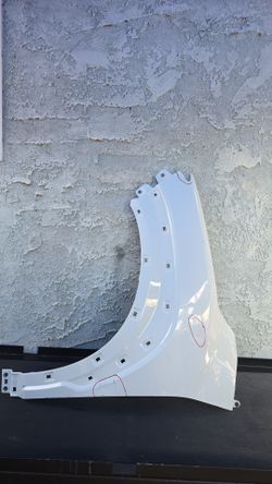 2018-2023 HYUNDAI KONA LEFT SIDE FENDER OEM