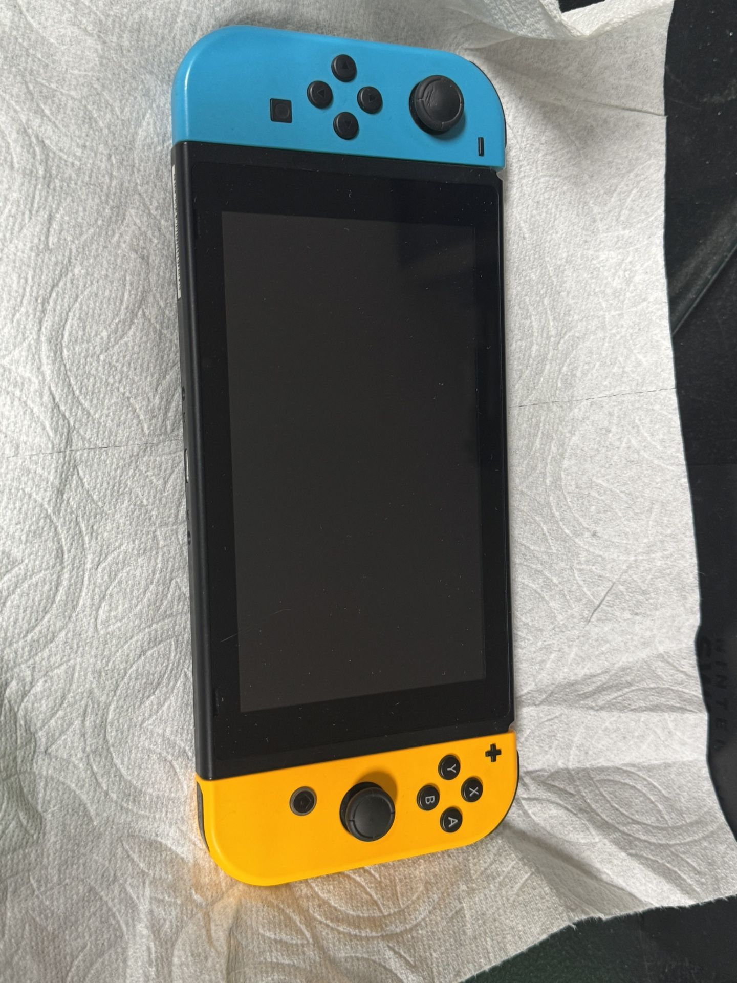 Nintendo Switch Bundle + Games (PS3/PSP/PS1) – Mario Kart Included – $300 OBO