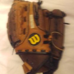 Wilson Used LH A440 Fastpitch Monsta Web 12" Leather Baseball Glove