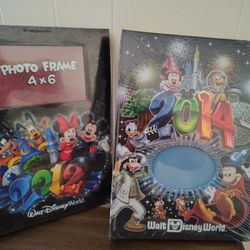 Brand new Disney World 2014 Photo and Autograph Book & Walt Disney World 2012 Photo Frame 50 sleeves