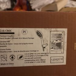 pfister - shower head - new 
