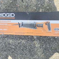RIDGID
18V Brushless Cordless Reciprocating Saw (Tool Only)