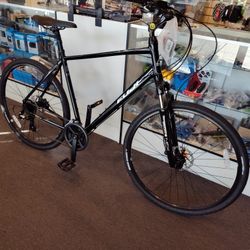 NEW 2024 21" XL FUJI CROSSTOWN 1.3 BLACK COMFORT HYBRID BIKE
