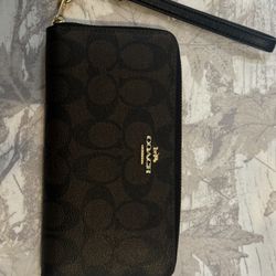 Coach wallet Wristlet 