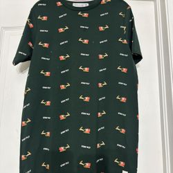 FREE PLANET unisex Santa And Reindeer Christmas T Shirt 