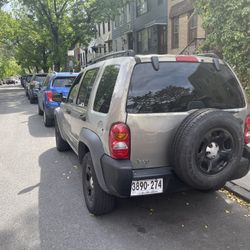 2004 Jeep Liberty