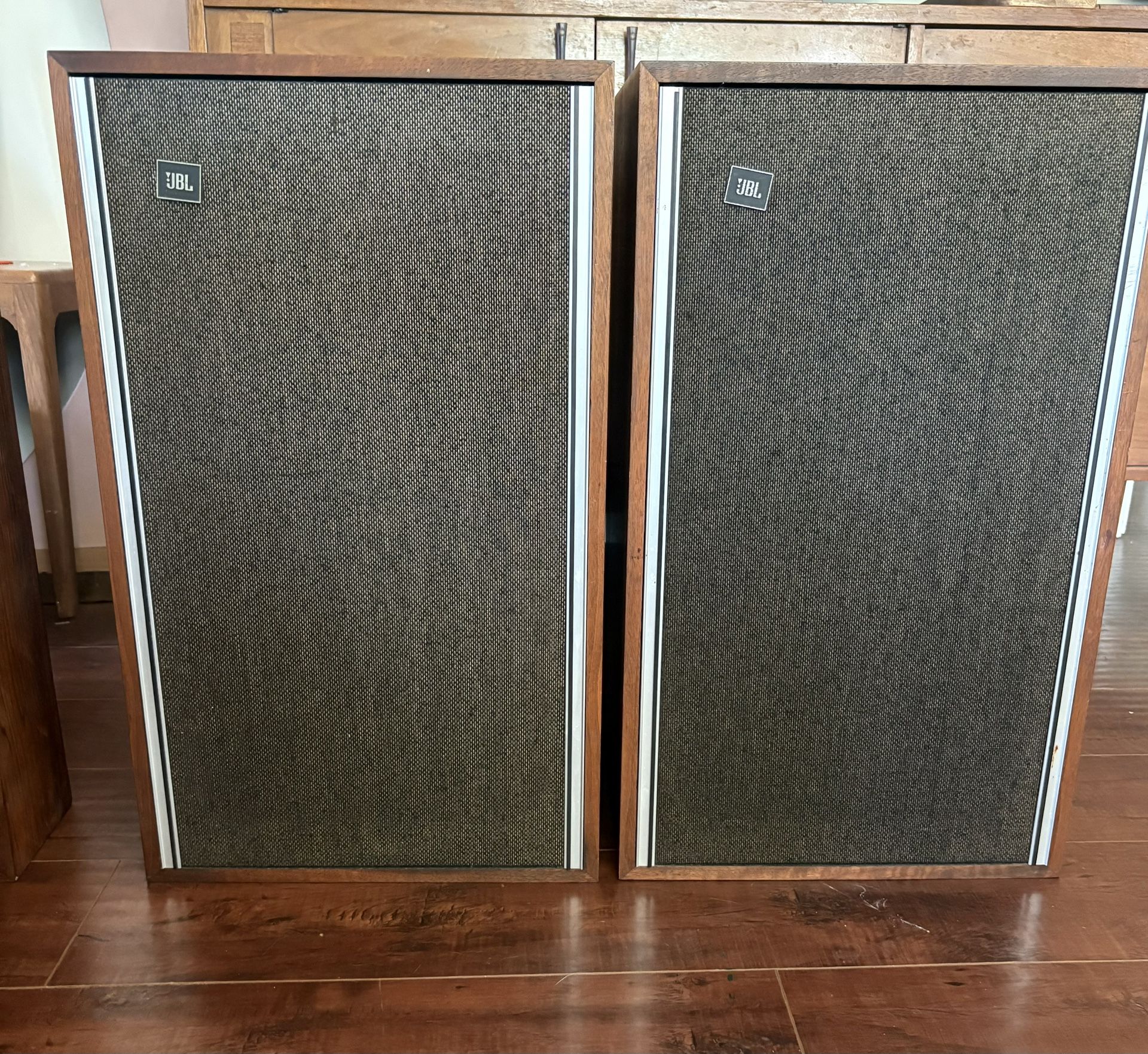 Vintage JBL L77